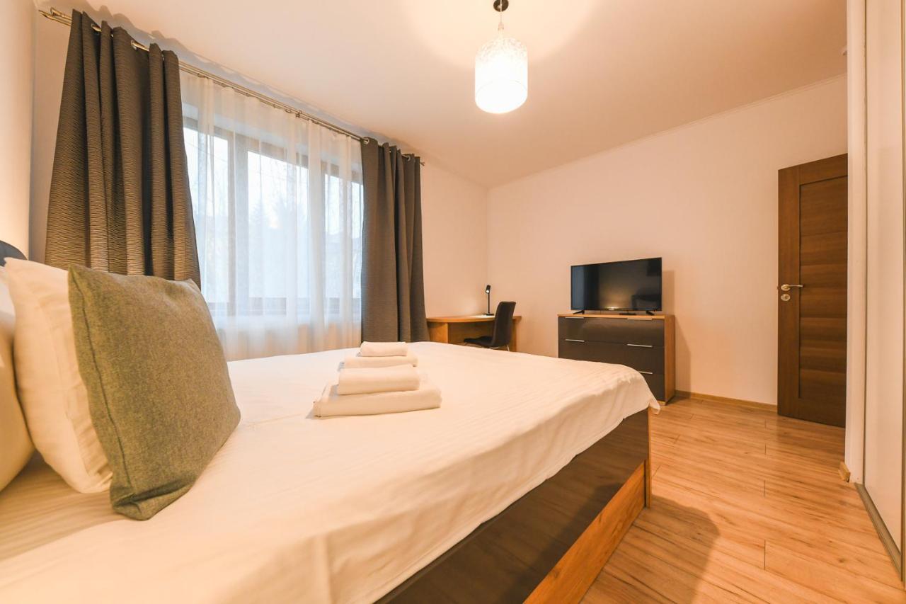 Spacious And Quiet 2 Bedroom Apartment Cluj-Napoca Exterior photo