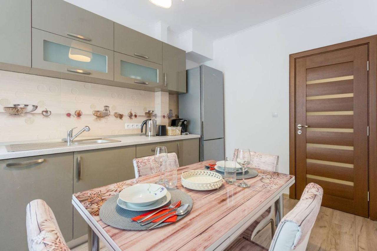 Spacious And Quiet 2 Bedroom Apartment Cluj-Napoca Exterior photo